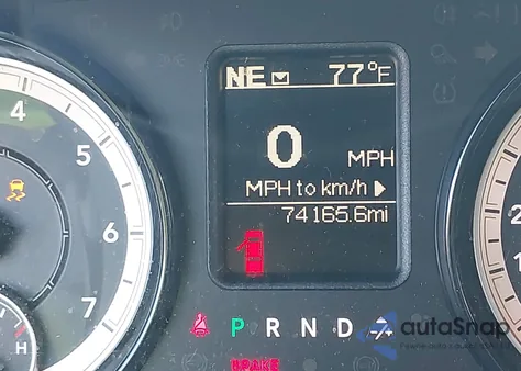 2019 Ram 1500 Classic Express 4X4 6'4 Box из США, поврежденный, VIN 1C6RR7FGXKS571553